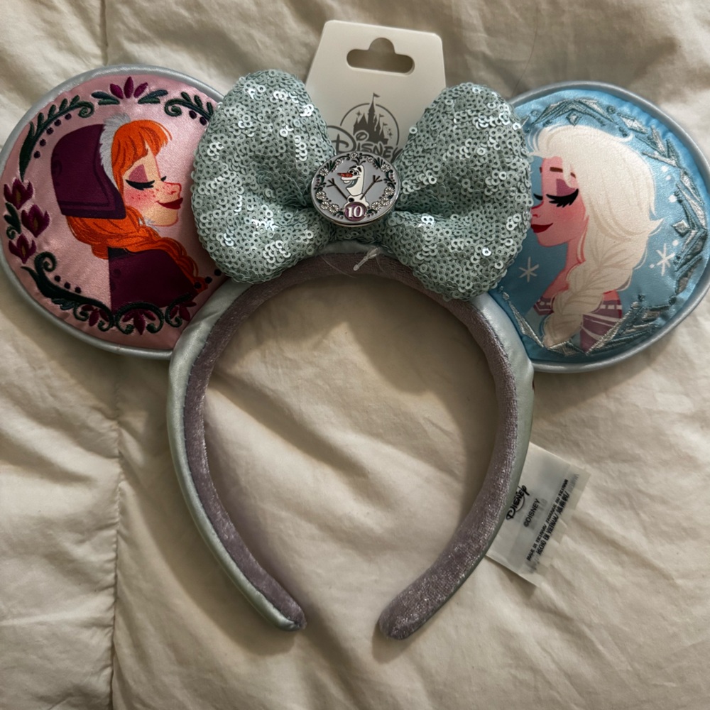 Disney Frozen Anna and Elsa Glittery Headband